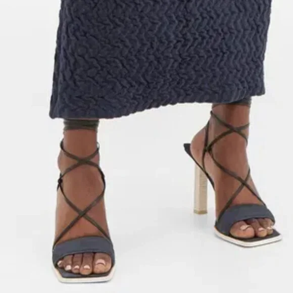Jacquemus 'Adour' Strappy Heeled Sandals Navy Blue - Picture 6 of 8